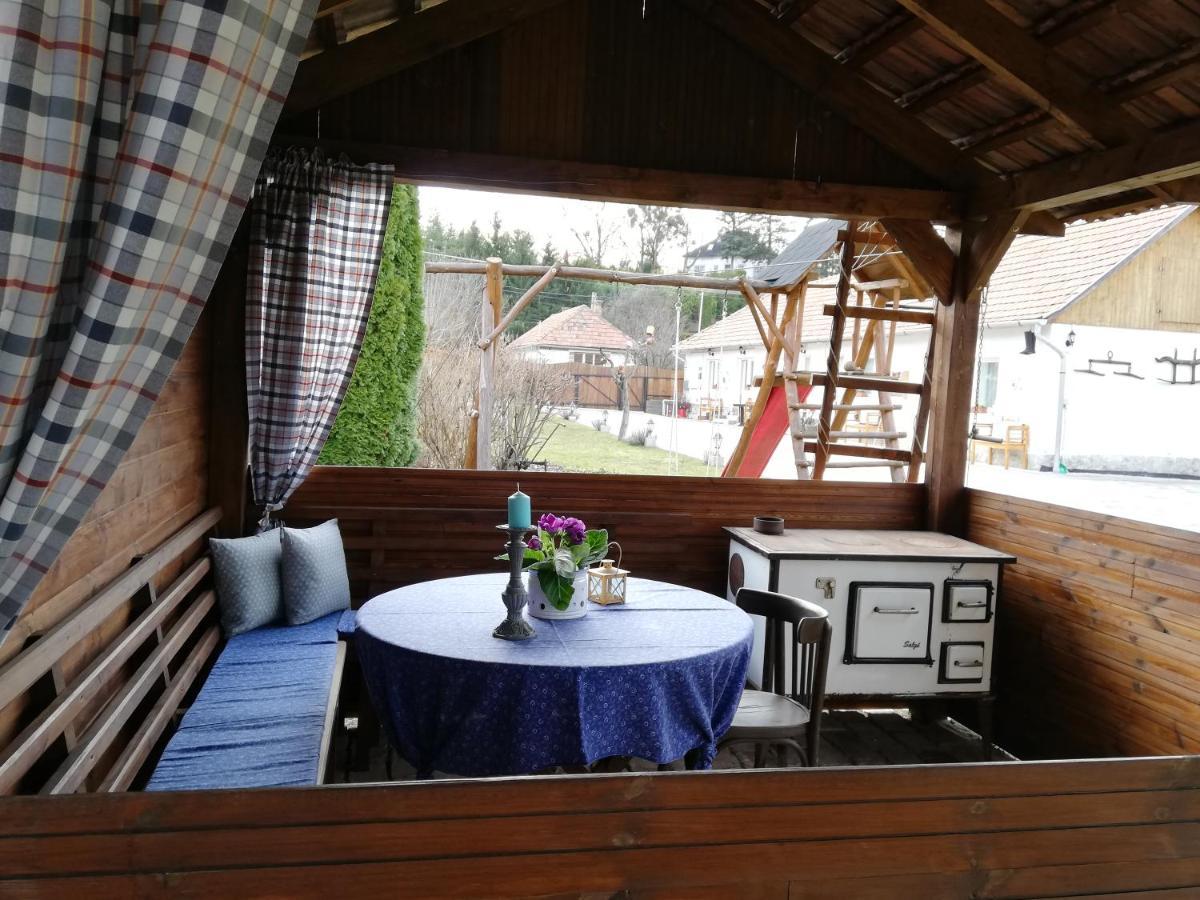 Bobita Apartmanhaz Сильвашварад Экстерьер фото