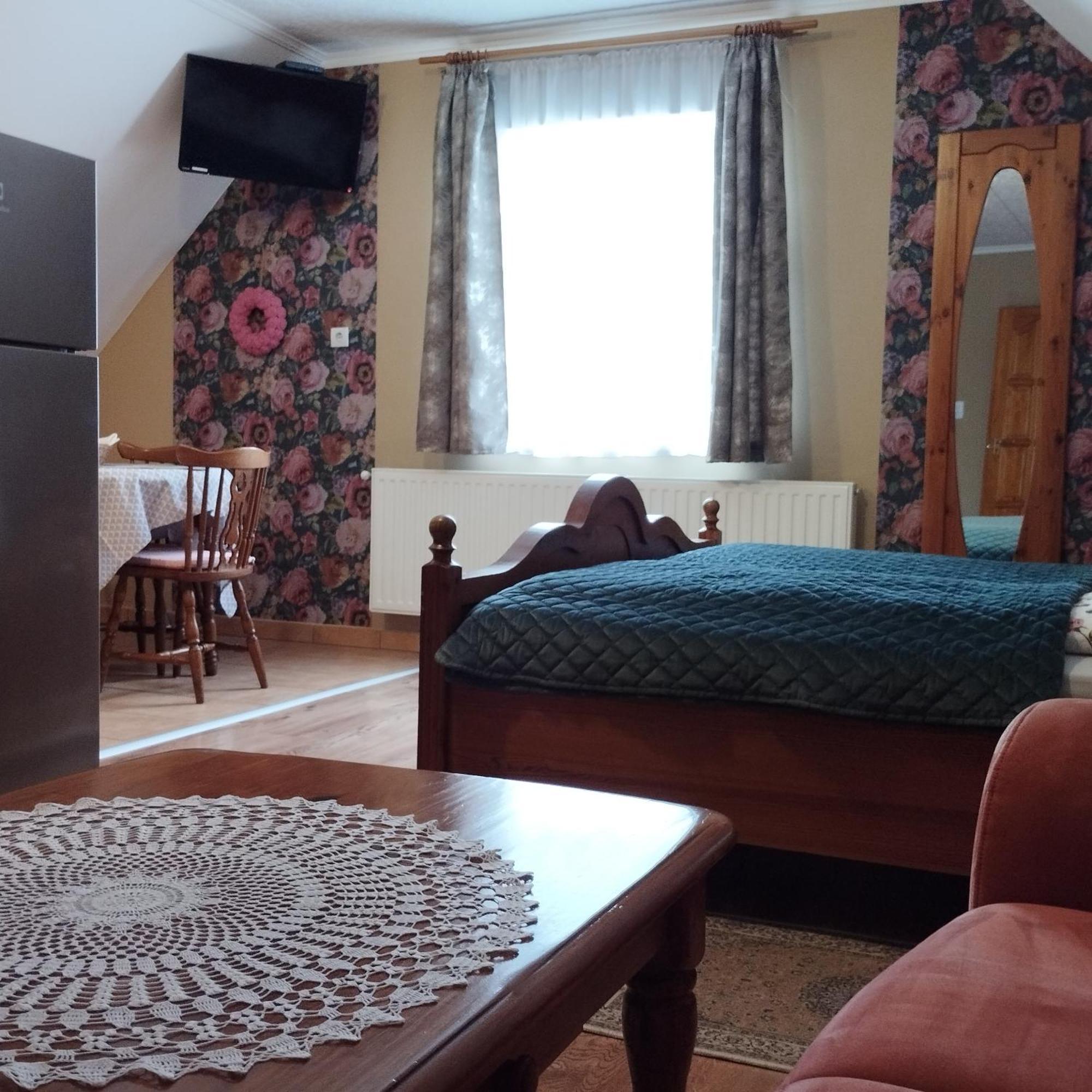 Bobita Apartmanhaz Сильвашварад Экстерьер фото