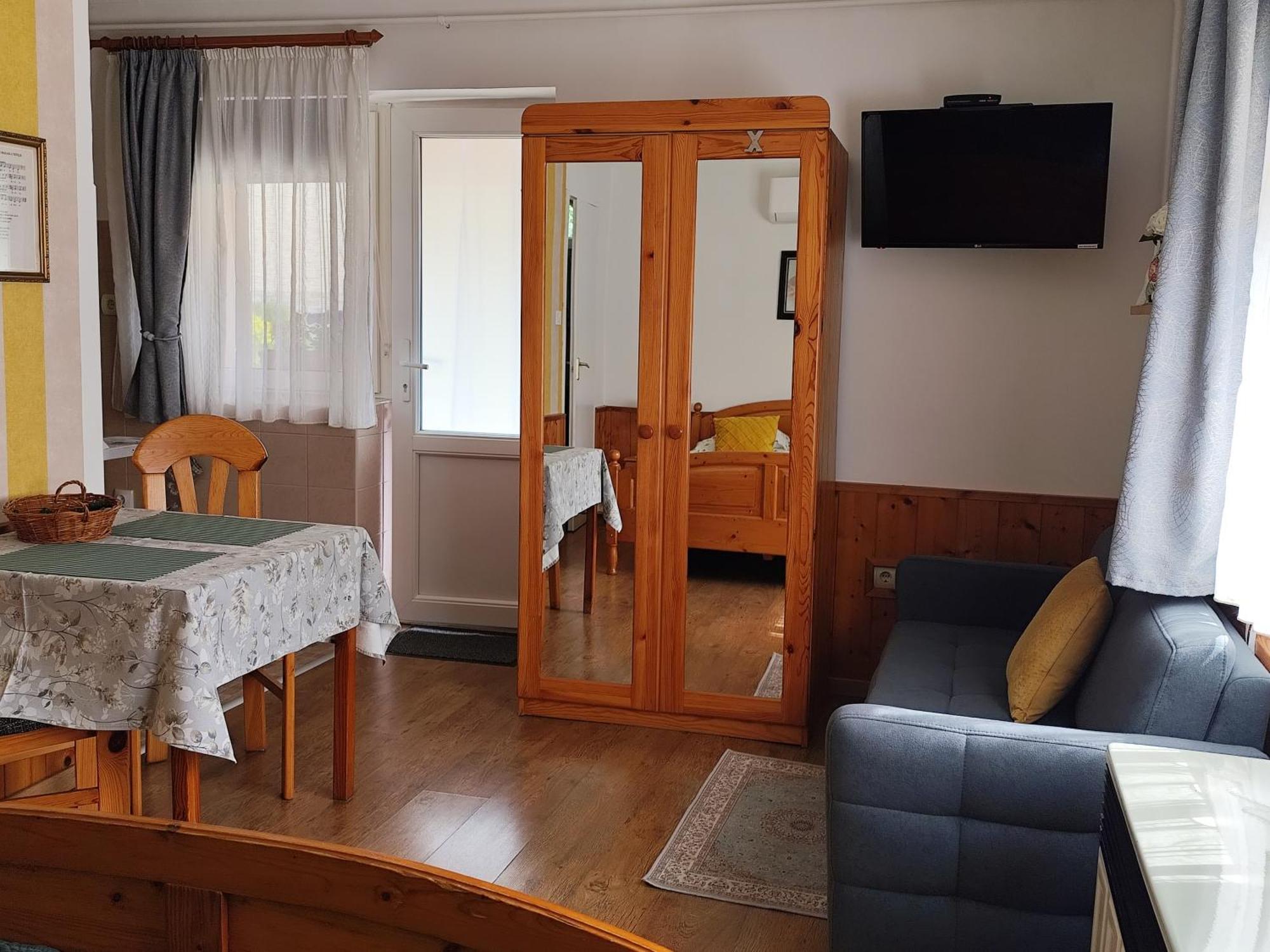 Bobita Apartmanhaz Сильвашварад Экстерьер фото